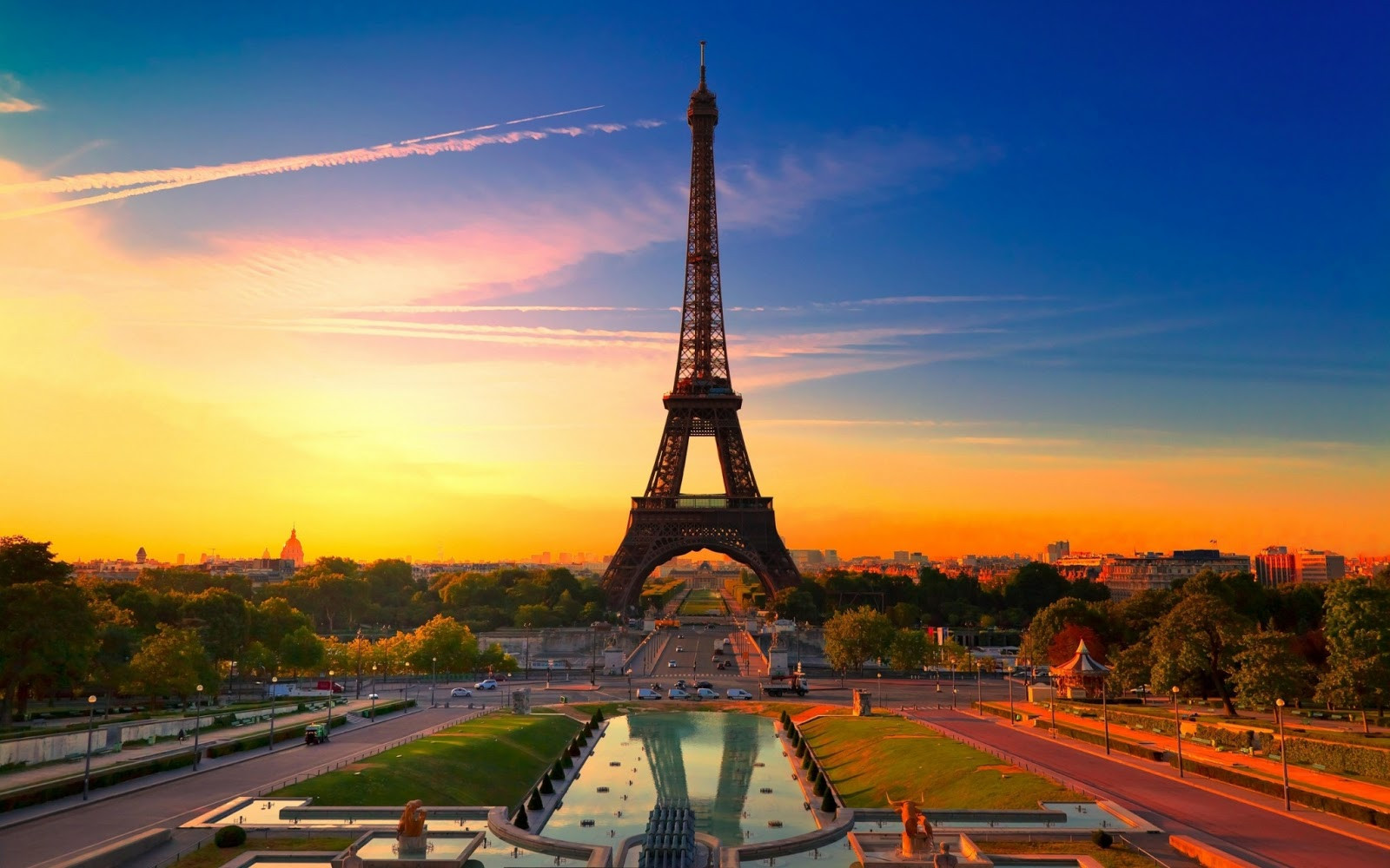 Bạn cần lưu ý những điều gì khi ghé thăm tháp Eiffel?